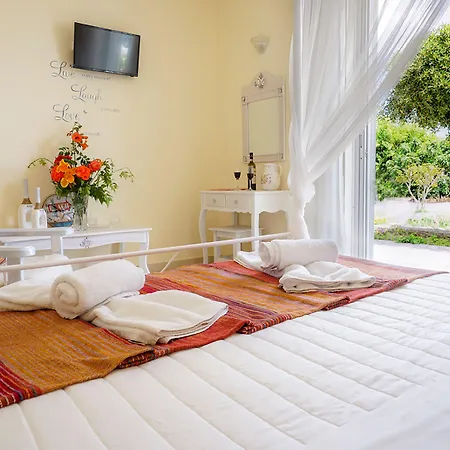 Hotel Cubaneros Laganas