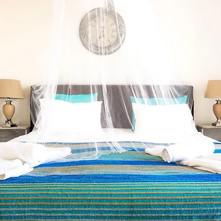 Hotel Cubaneros