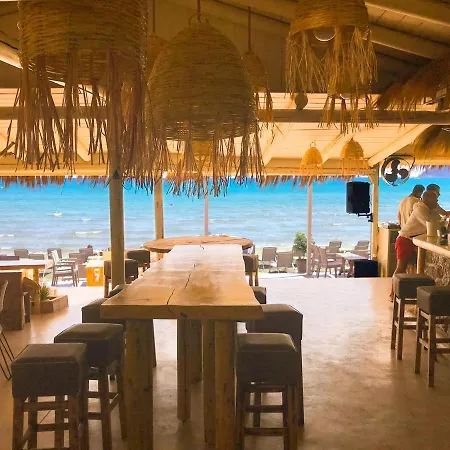 Hotel Cubaneros Laganas